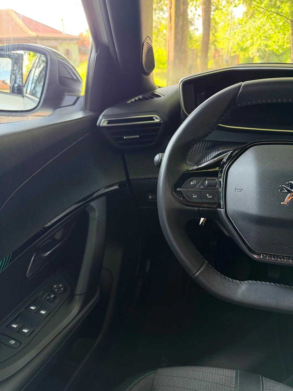 peugeot-2008-2023-gasolina-1199cc
