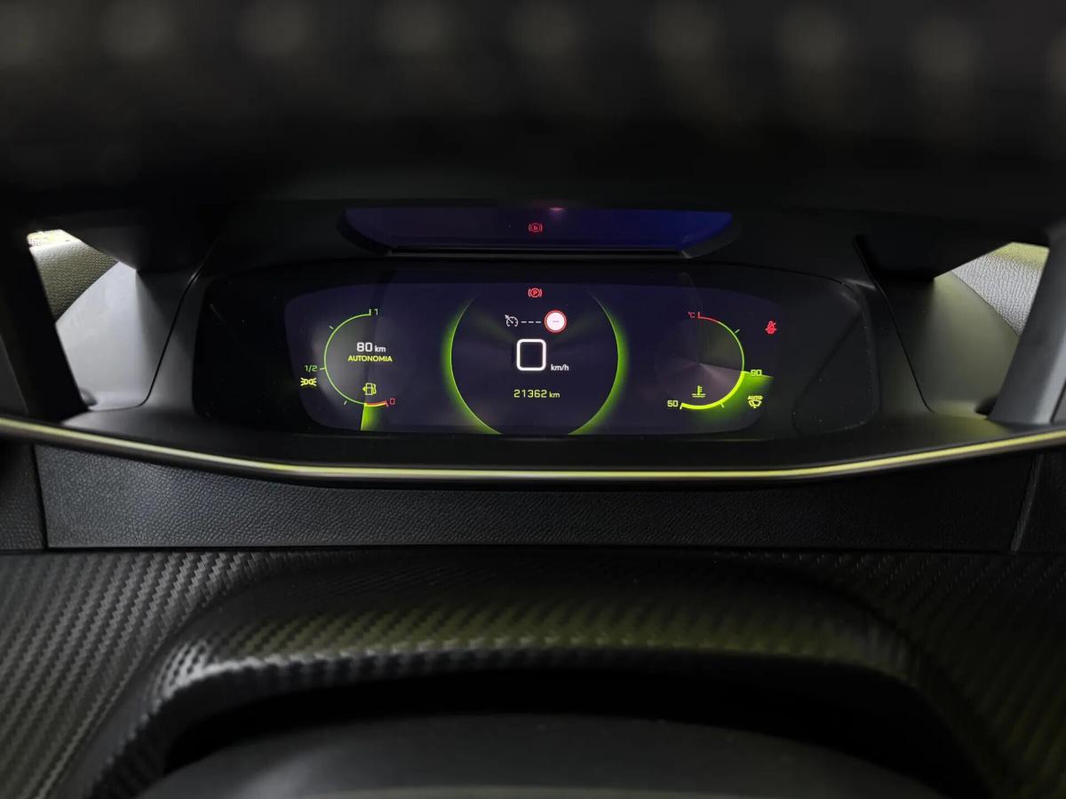 peugeot-2008-2023-gasolina-1199cc