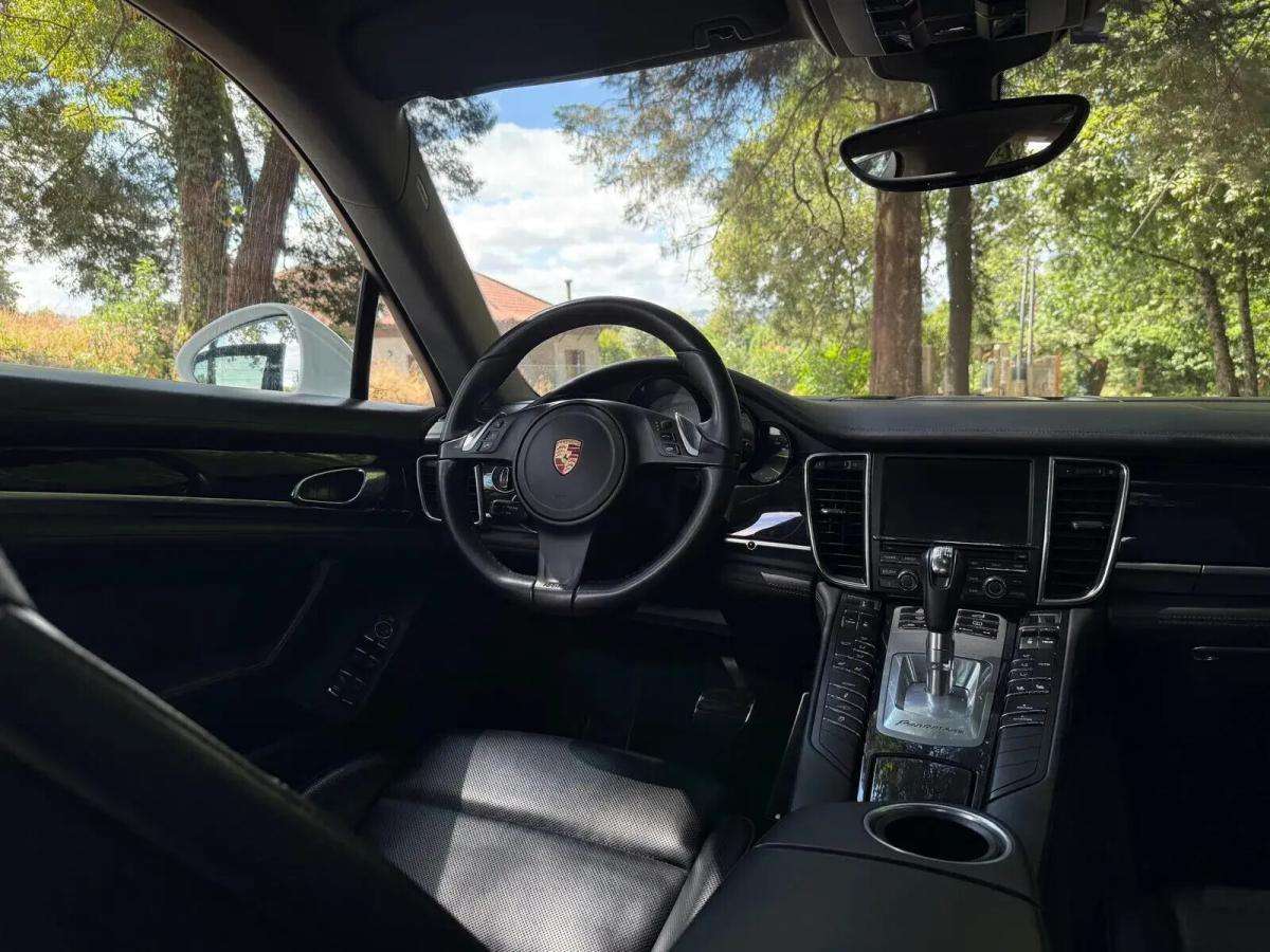 porsche-panamera-2014-hibrido-a-gasolina-2995cc