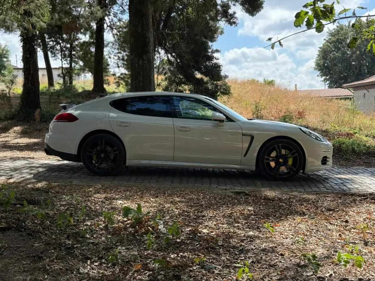 porsche-panamera-2014-hibrido-a-gasolina-2995cc