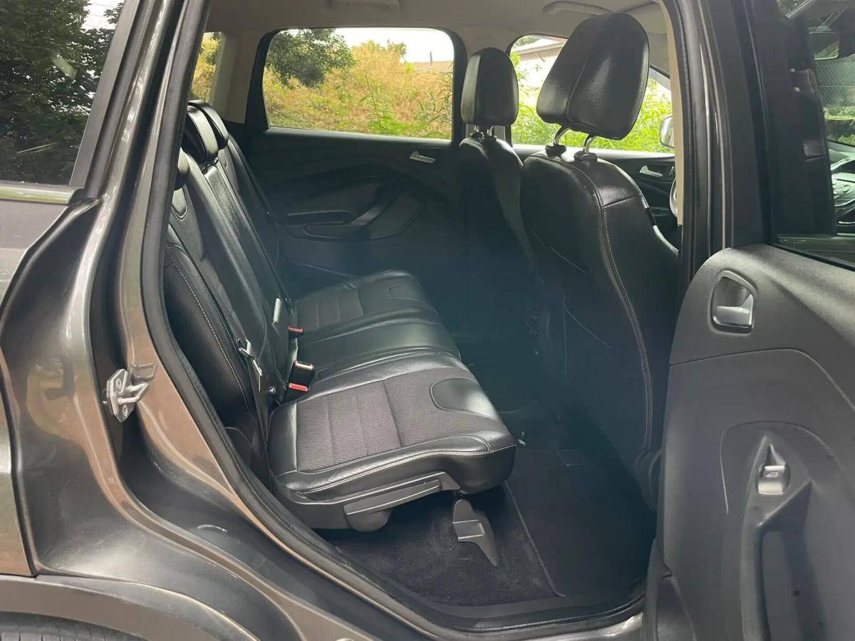 ford-kuga-2015-diesel-1997cc