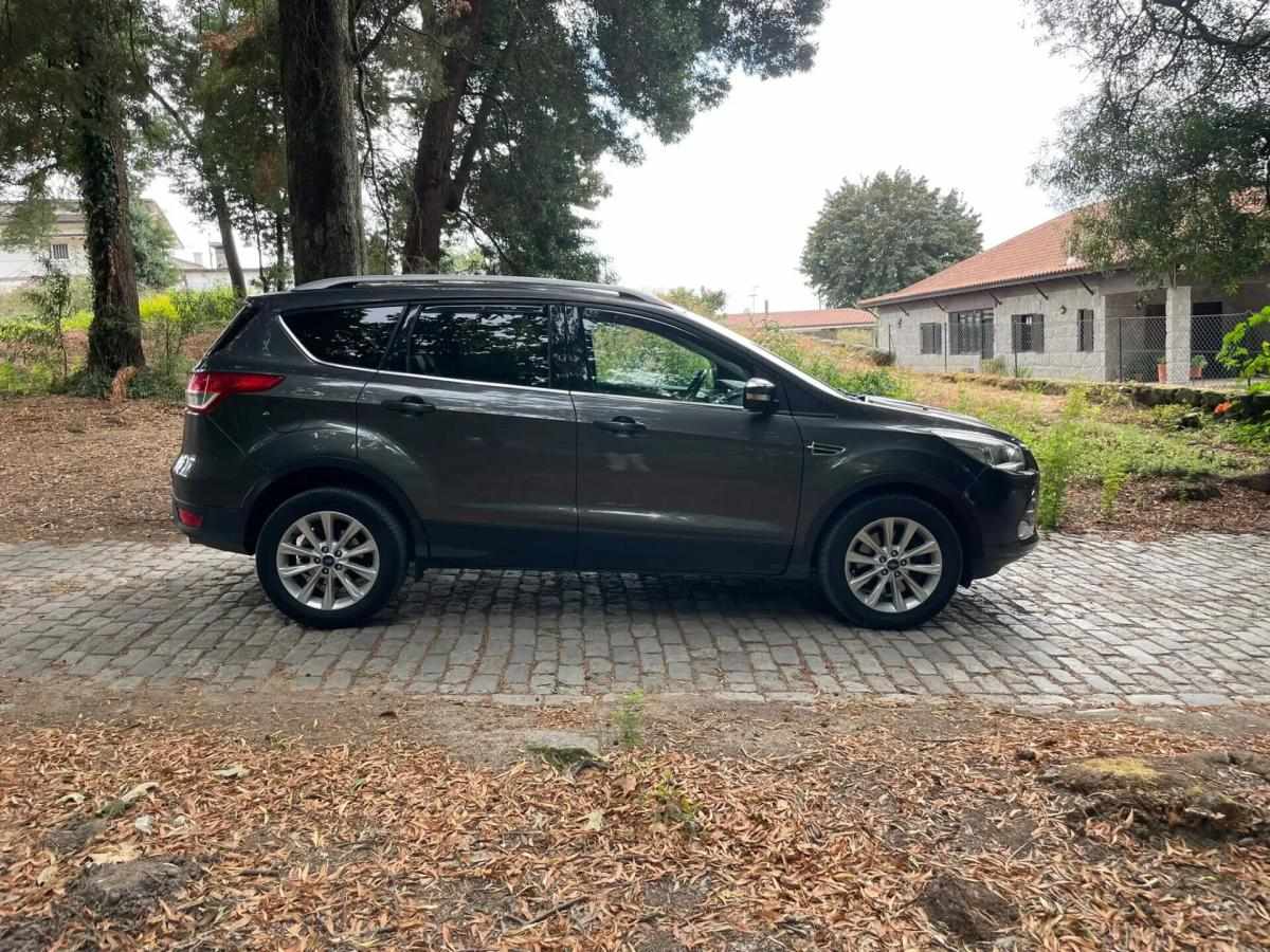 ford-kuga-2015-diesel-1997cc