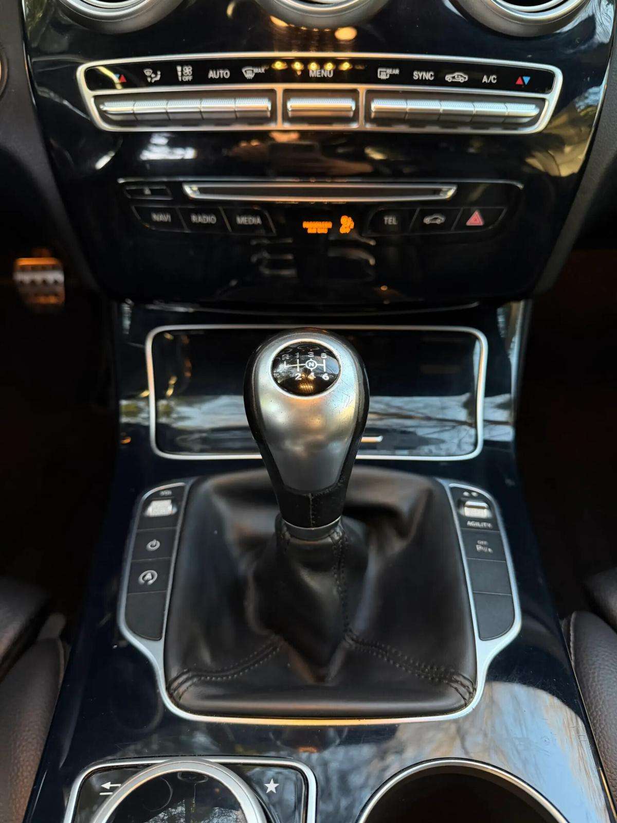 mercedes-benz-classe-c-c-180-2015-diesel-1598cc