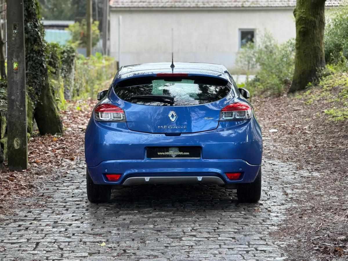 renault-megane-coupe-2013-diesel-1461cc
