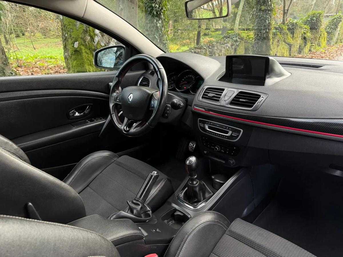renault-megane-coupe-2013-diesel-1461cc