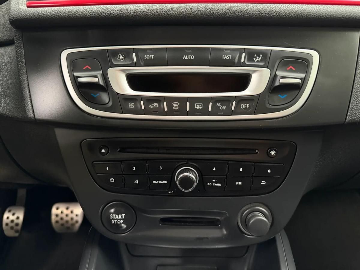 renault-megane-coupe-2013-diesel-1461cc
