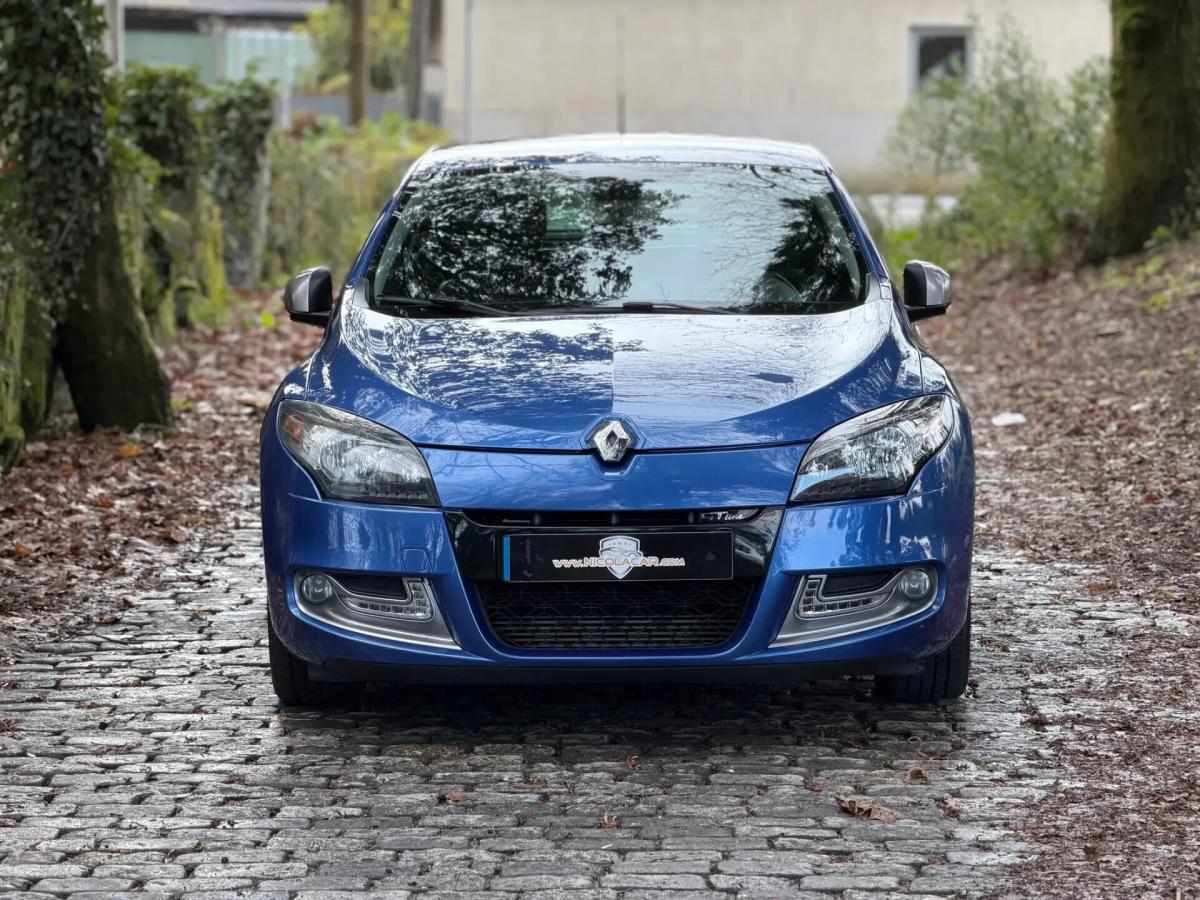 renault-megane-coupe-2013-diesel-1461cc