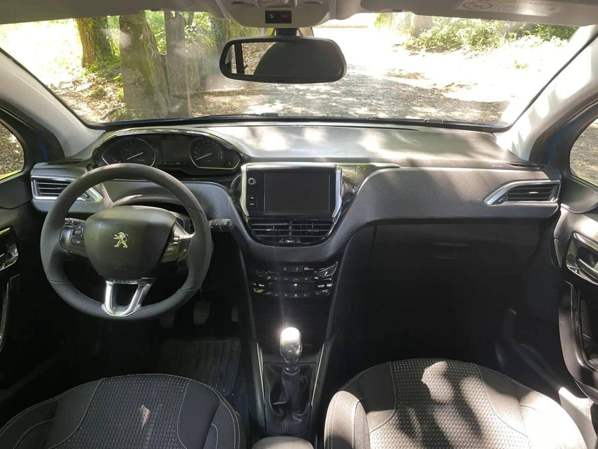 peugeot-208-2018-diesel-1560cc