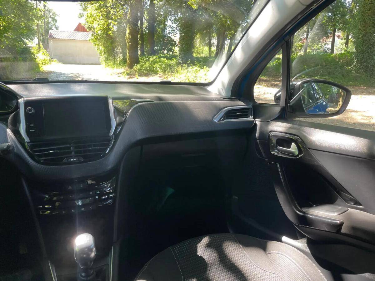peugeot-208-2018-diesel-1560cc