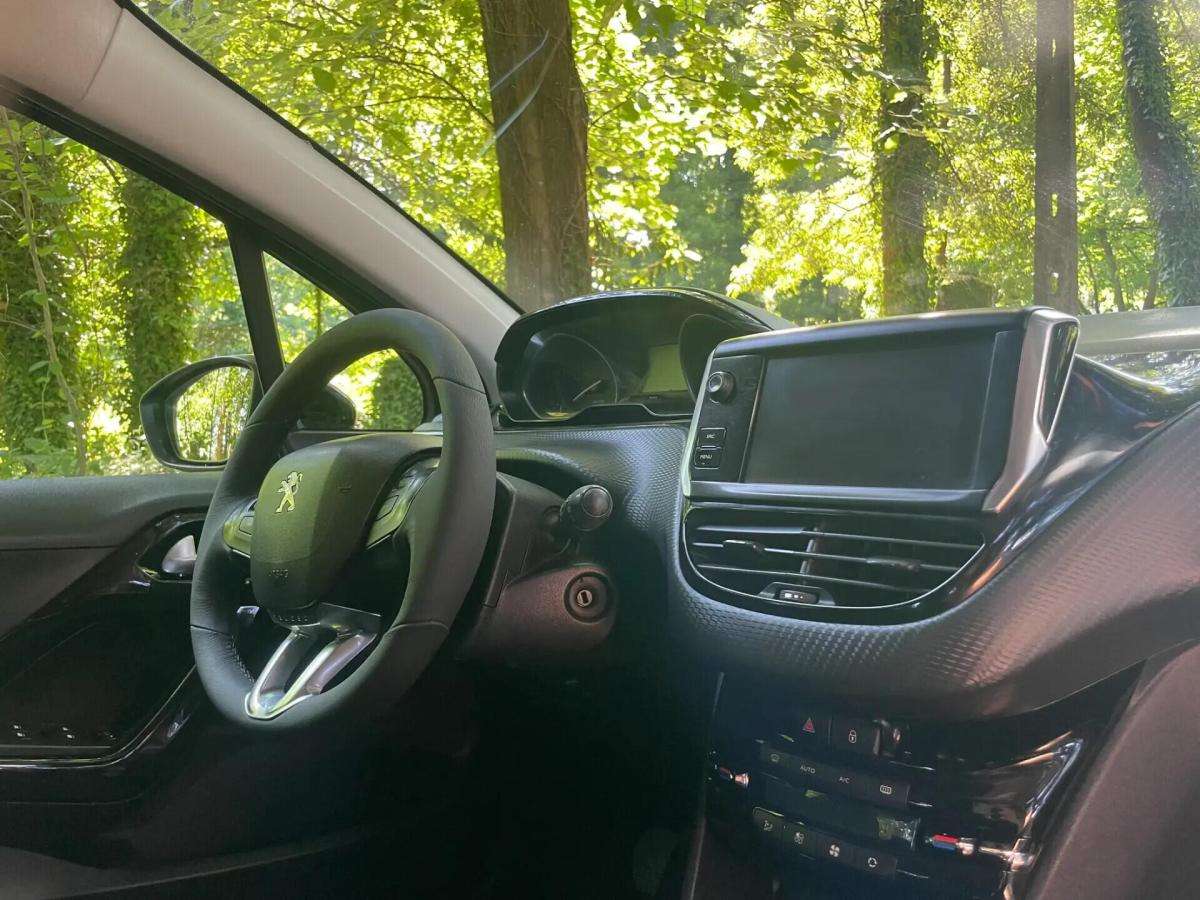 peugeot-208-2018-diesel-1560cc