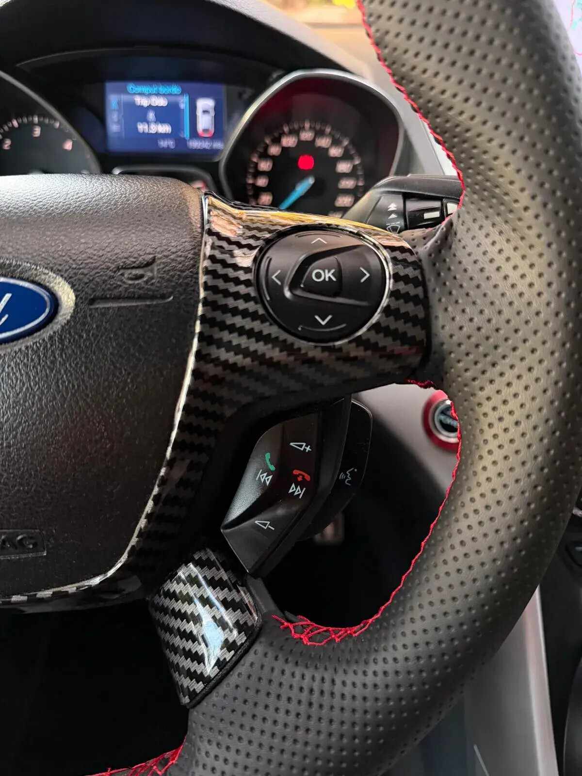 ford-c-max-2011-diesel-1499cc