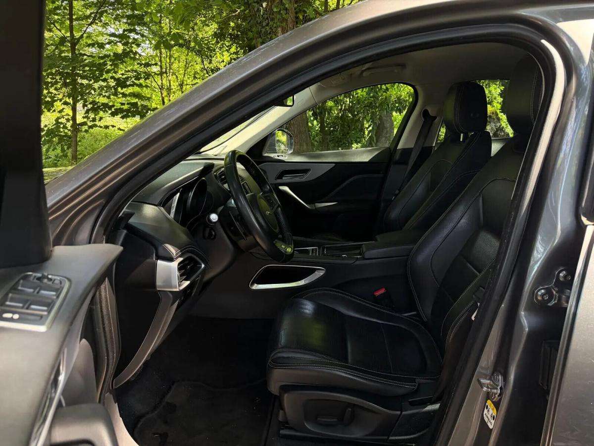 jaguar-f-pace-2017-diesel-1999cc
