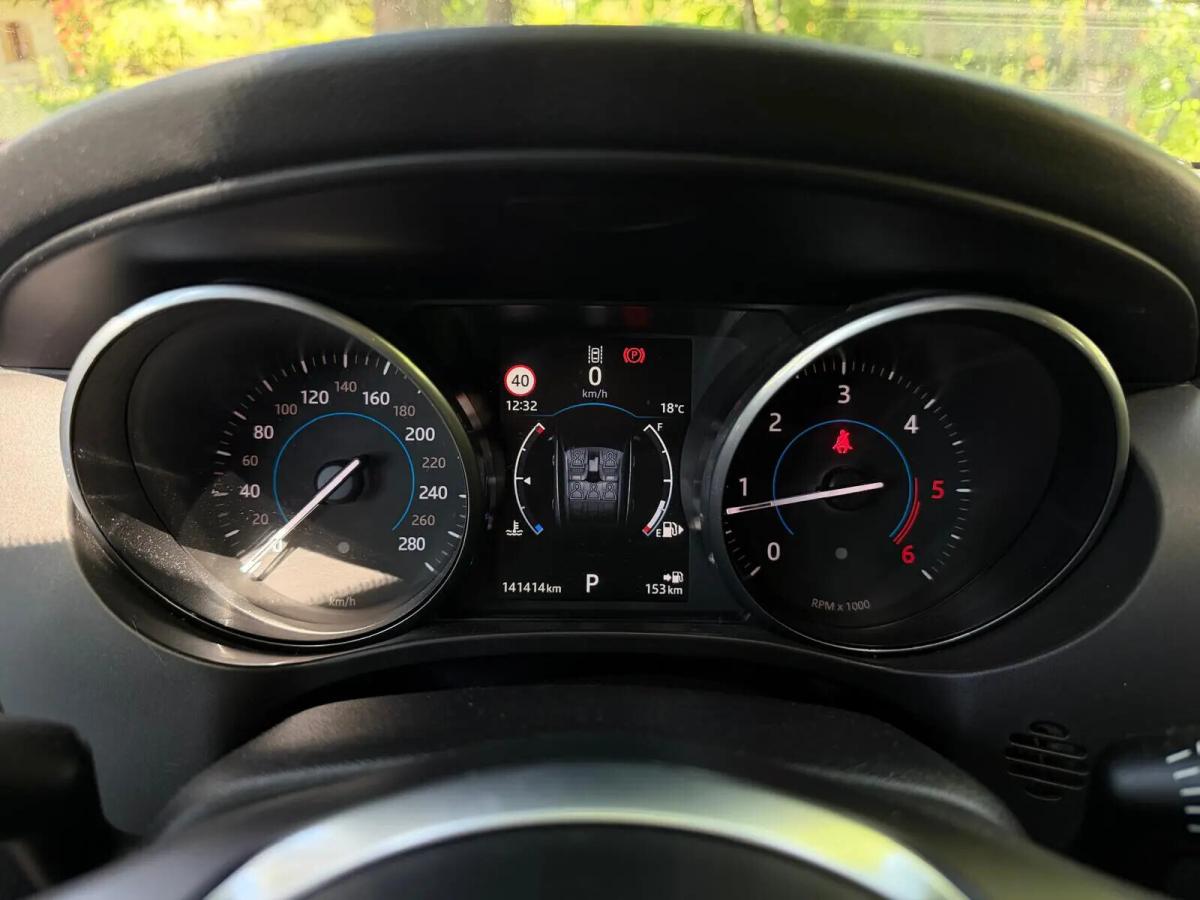 jaguar-f-pace-2017-diesel-1999cc