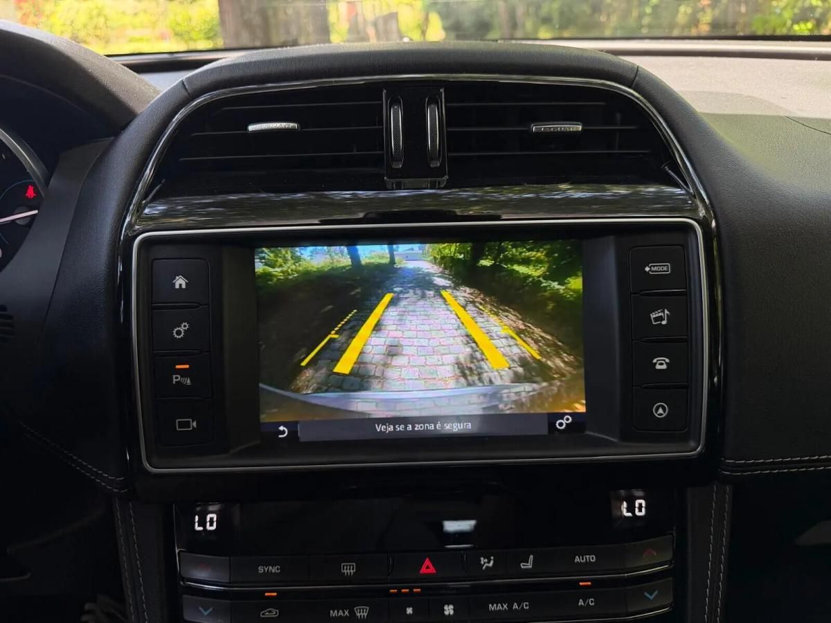 jaguar-f-pace-2017-diesel-1999cc