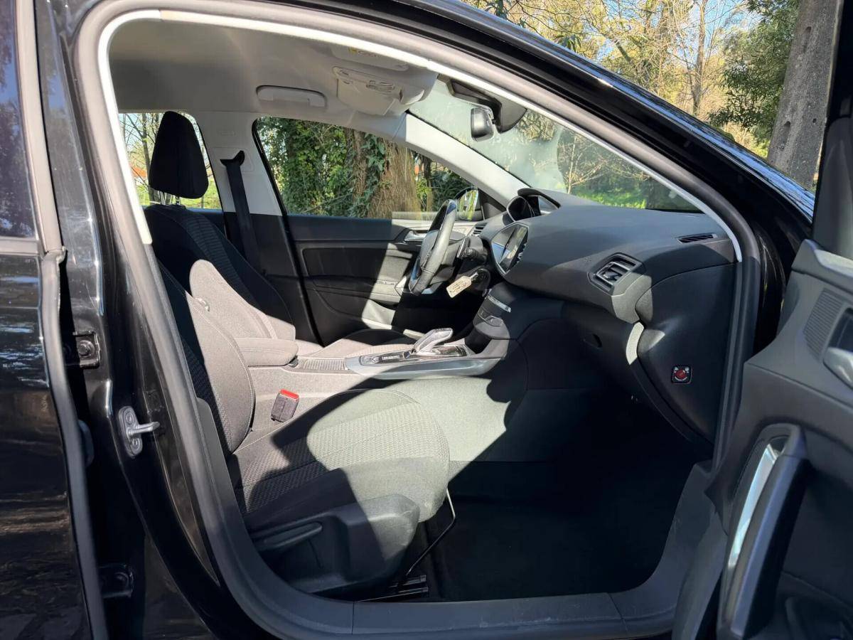 peugeot-308-2018-gasolina-1199cc