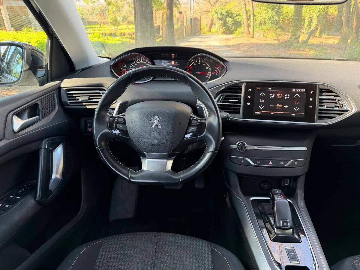 peugeot-308-2018-gasolina-1199cc