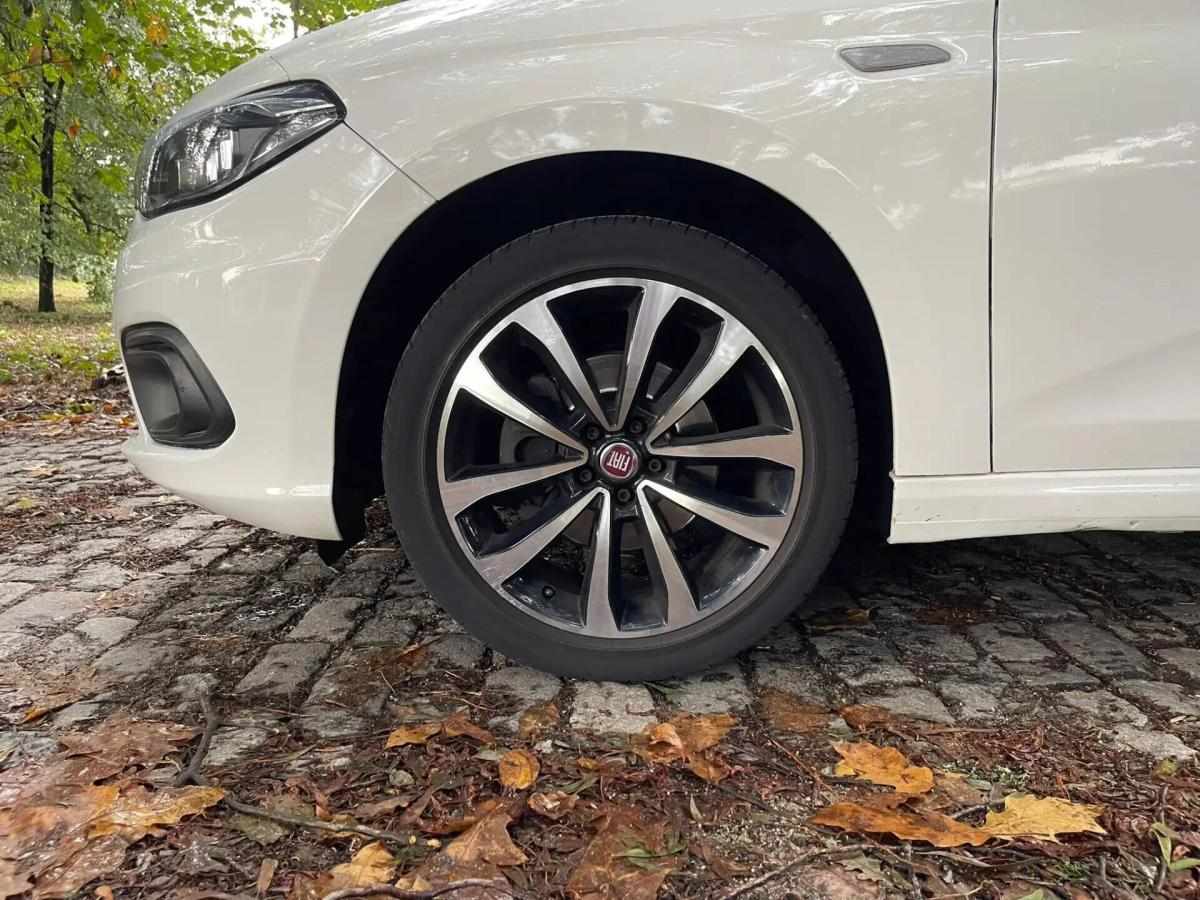 fiat-tipo-station-wagon-2018-diesel-1598cc