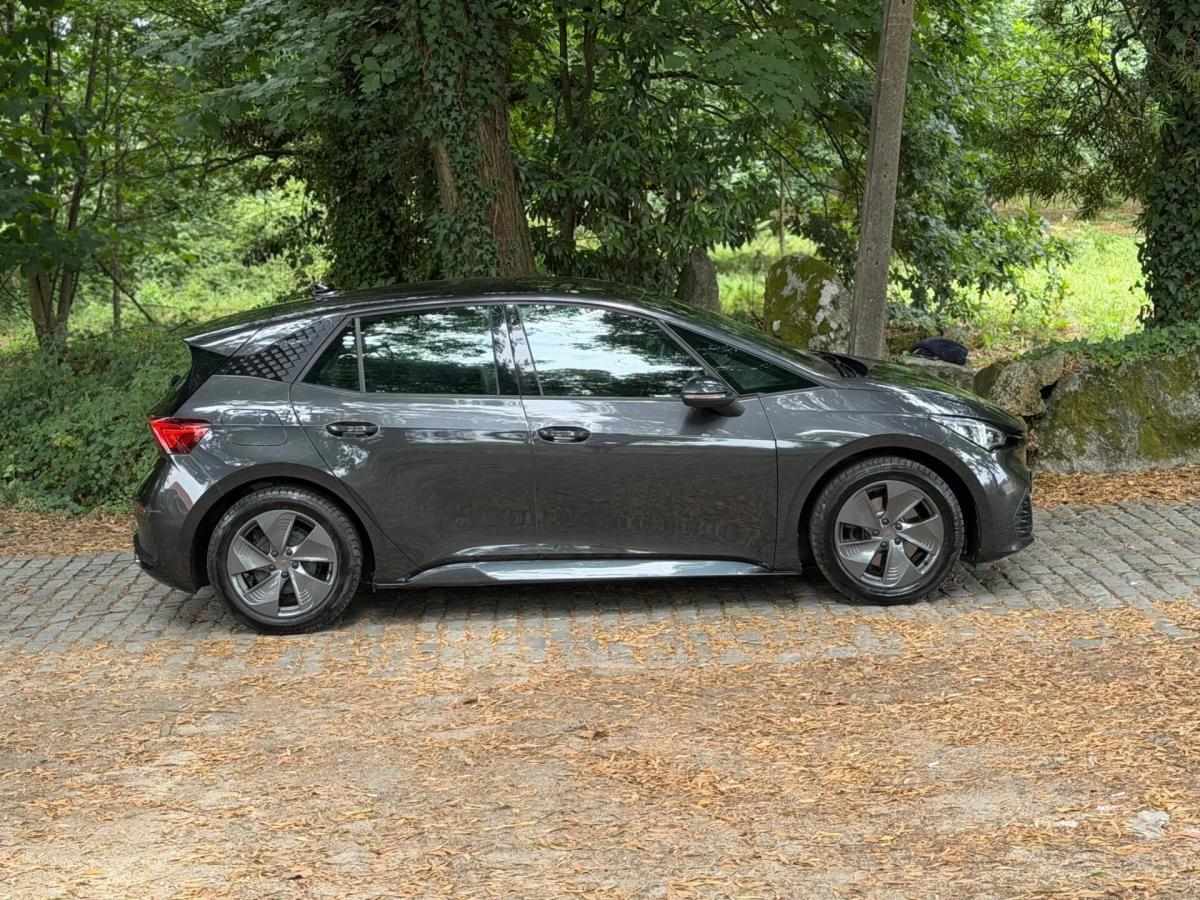 cupra-born-2023-eletrico-0cc