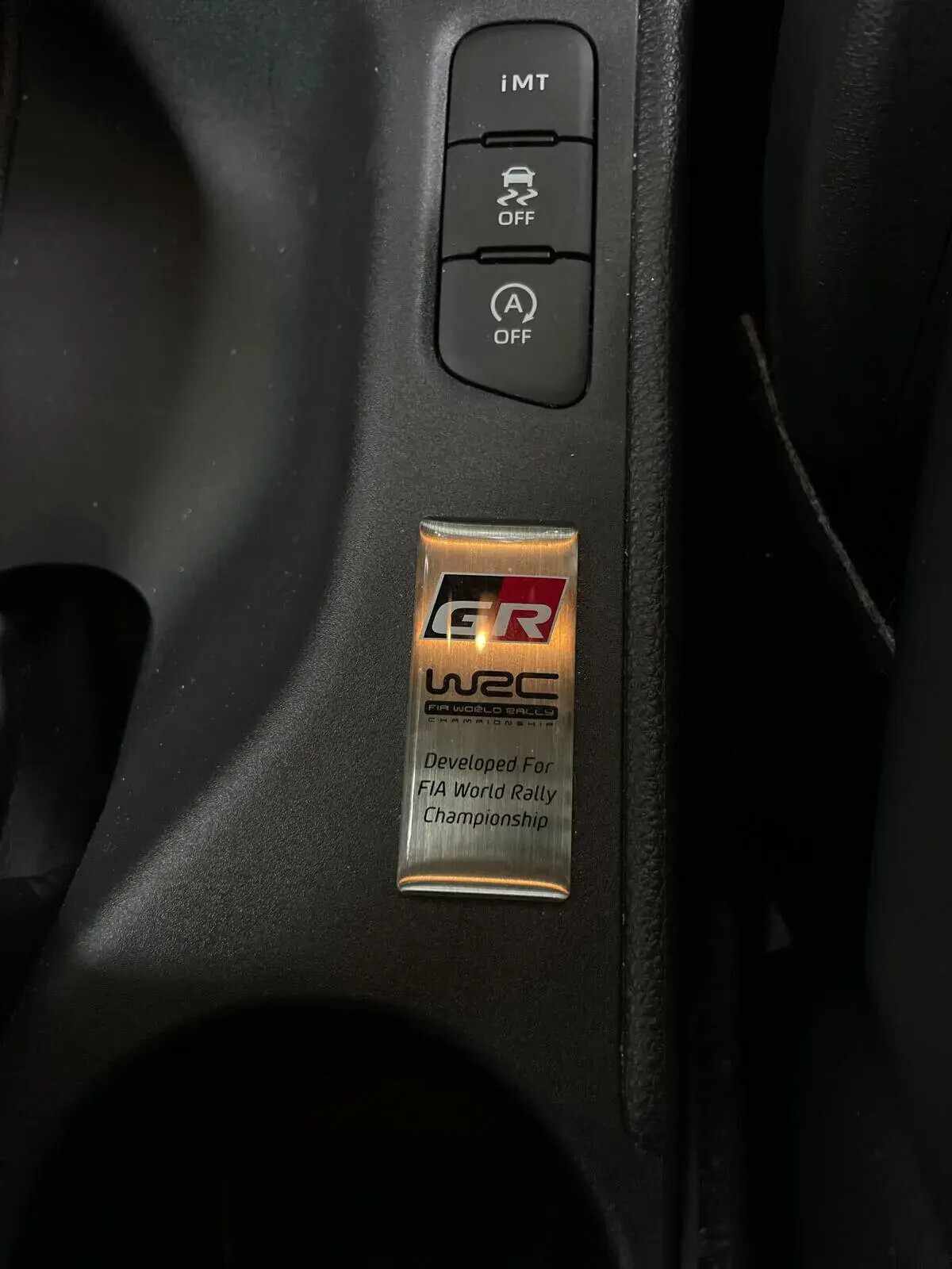 toyota-yaris-2022-gasolina-1618cc