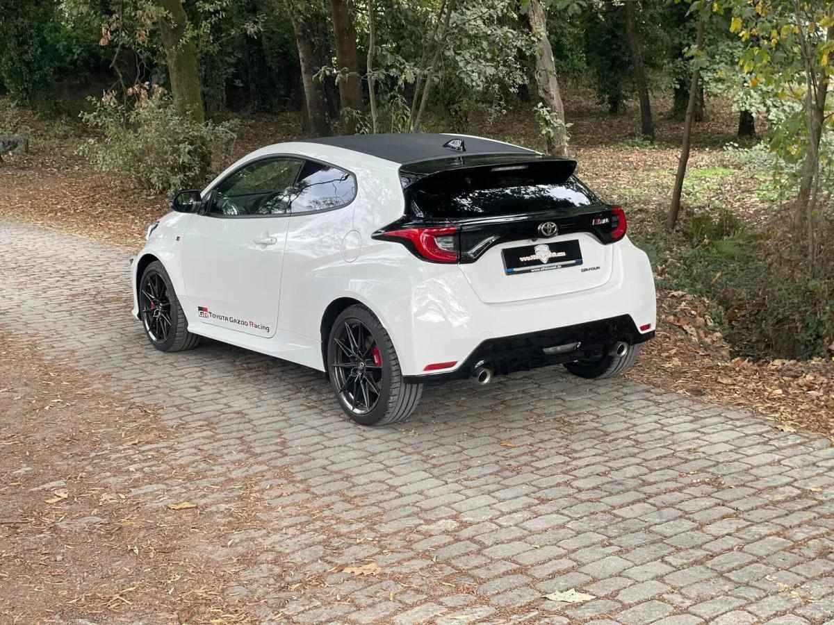 toyota-yaris-2022-gasolina-1618cc