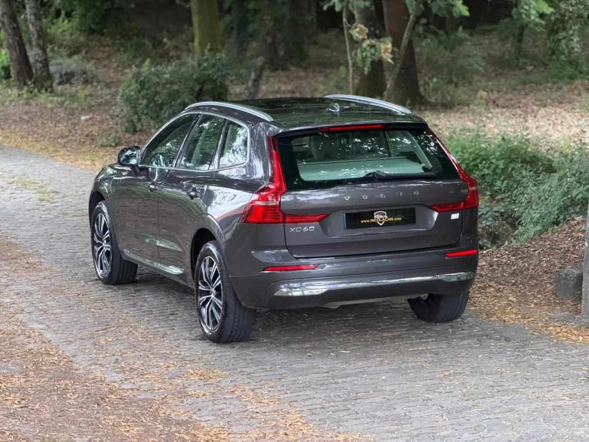 volvo-xc60-2022-hibrido-a-gasolina-1969cc