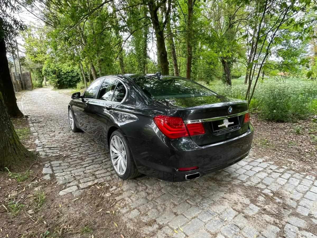 bmw-serie-7-740d-2011-diesel-2993cc