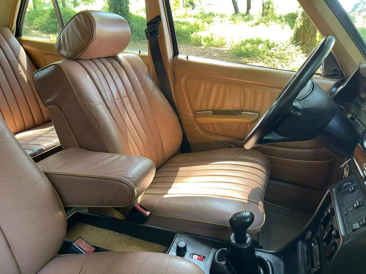 mercedes-benz-240-td-w123-1983-diesel-2398cc