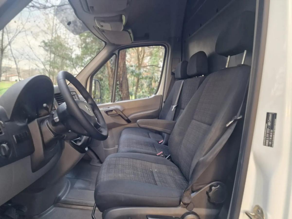 mercedes-benz-sprinter-310-cdi-2017-diesel-2143cc