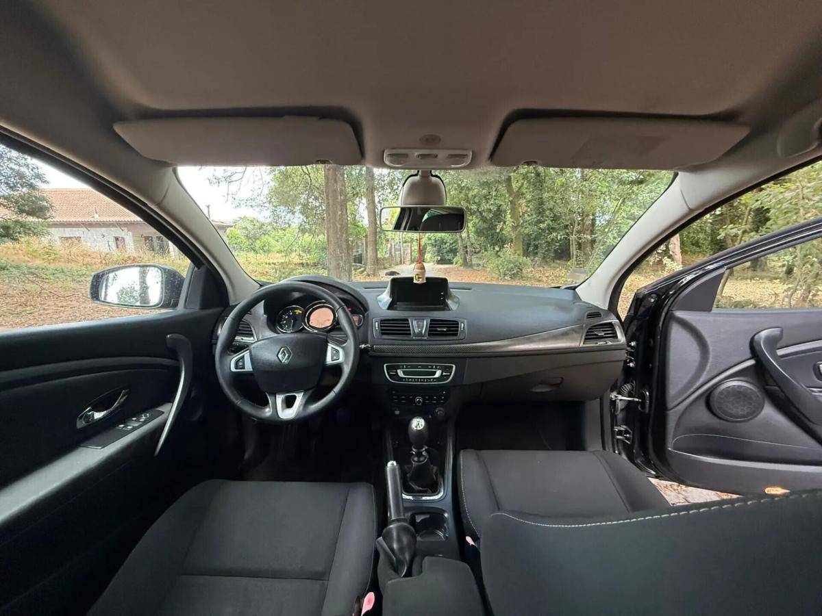 renault-megane-coupe-2012-diesel-1461cc