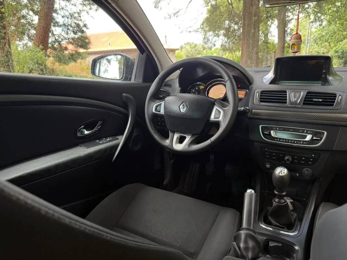 renault-megane-coupe-2012-diesel-1461cc