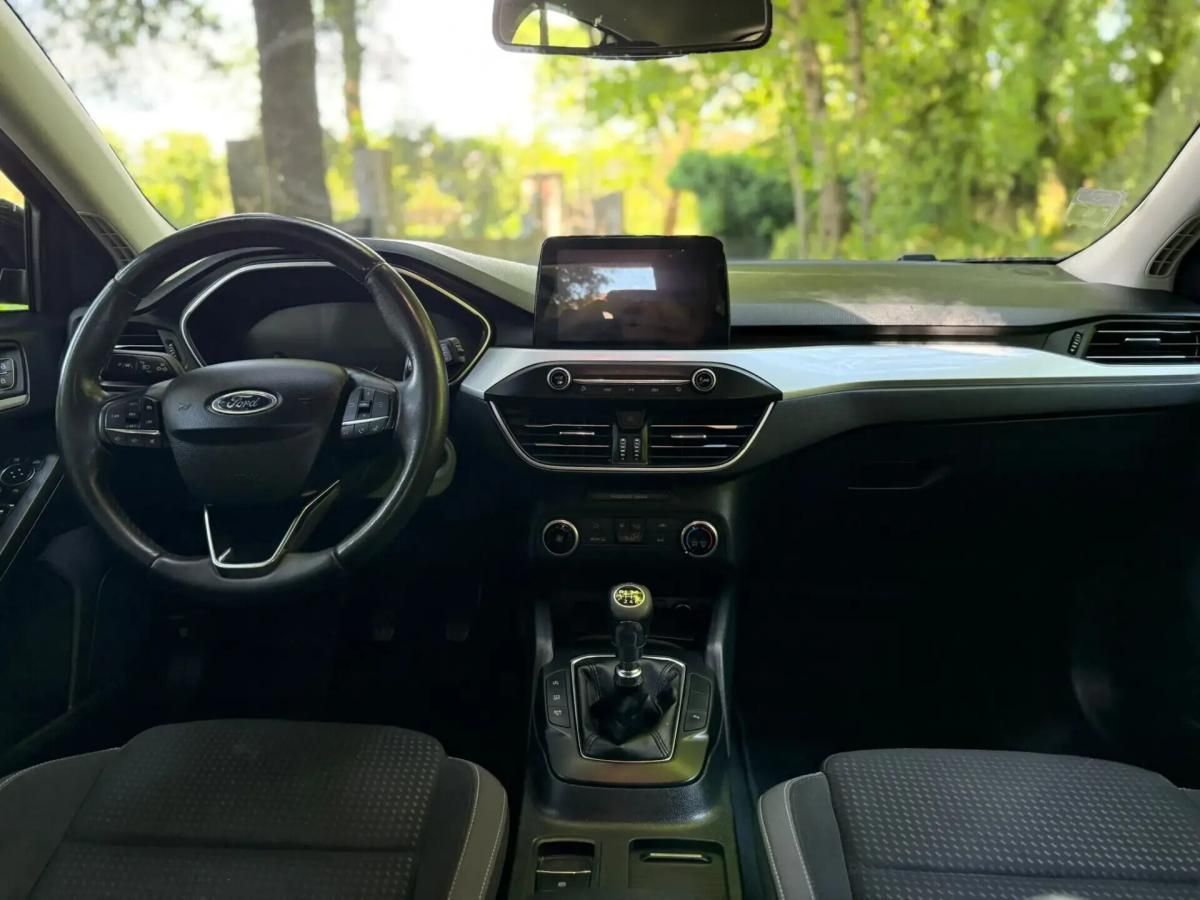 ford-focus-2019-diesel-1499cc