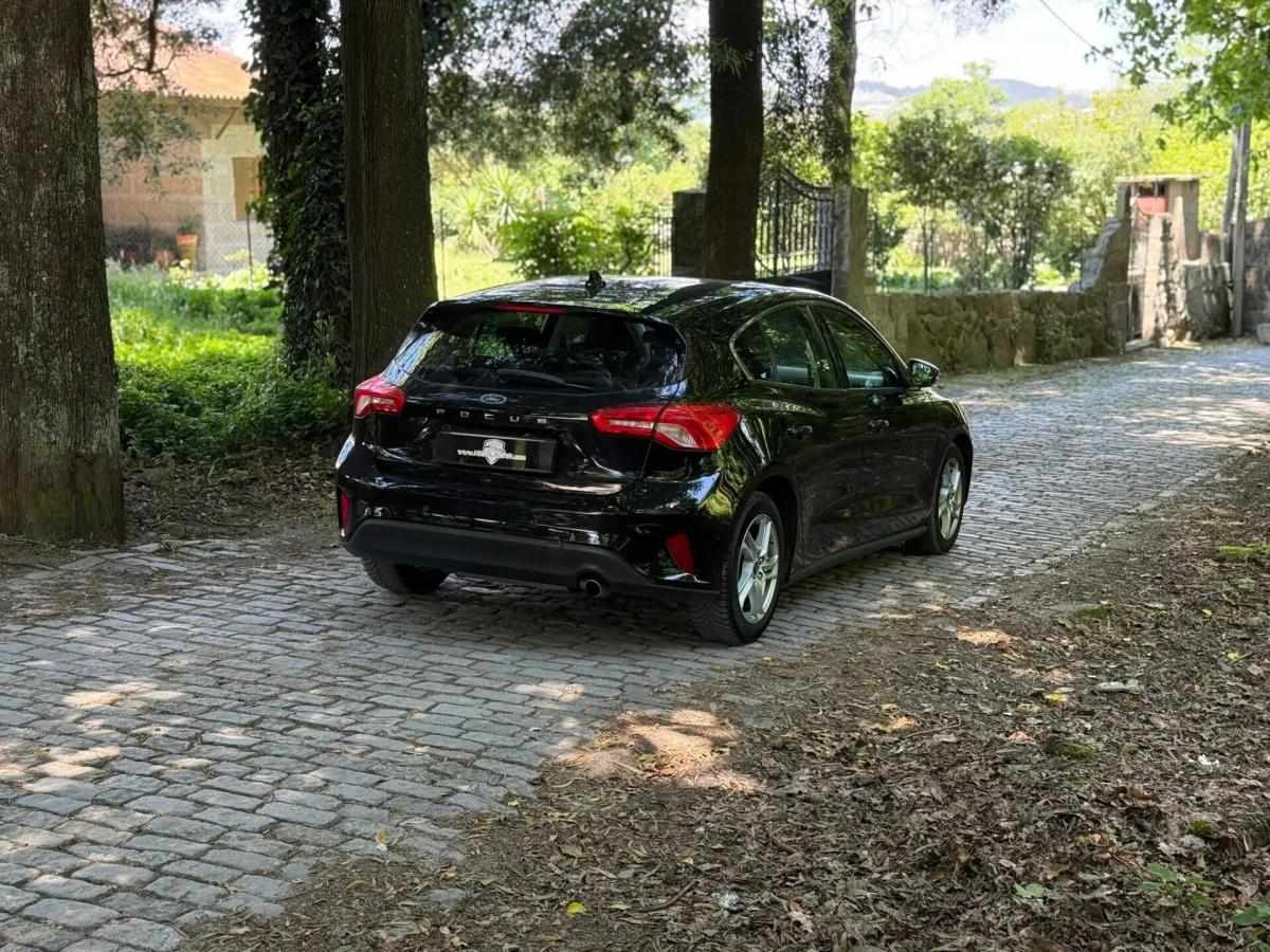 ford-focus-2019-diesel-1499cc