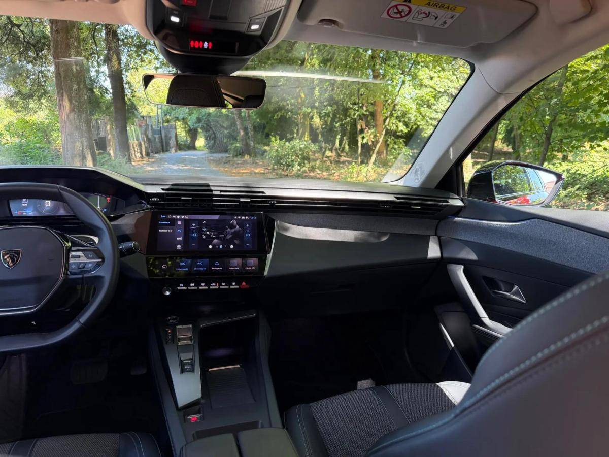 peugeot-308-sw-2022-gasolina-1199cc