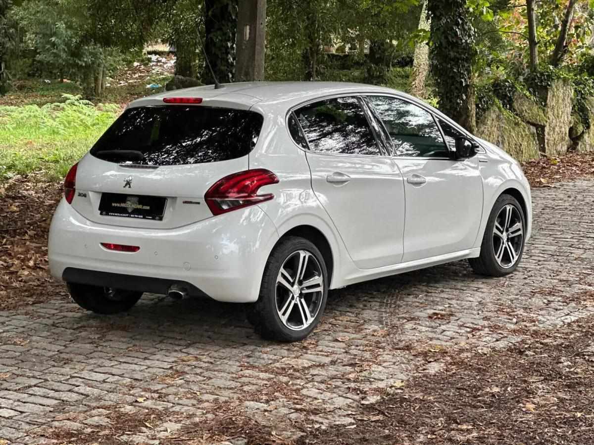 peugeot-208-2018-gasolina-1199cc