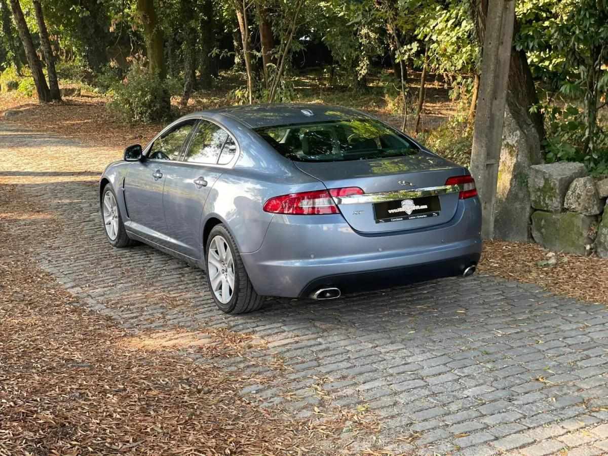 jaguar-xf-2008-diesel-2720cc