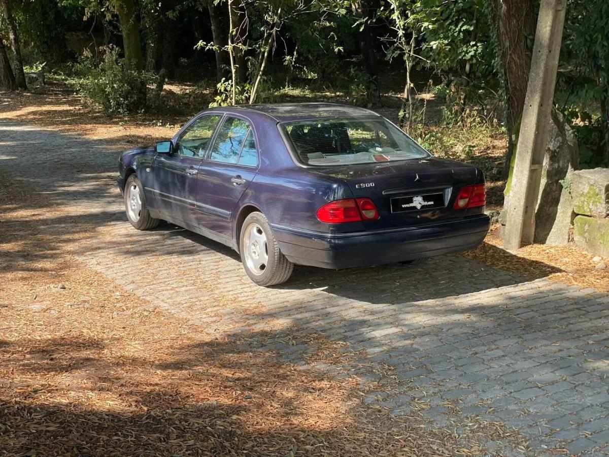 mercedes-benz-classe-e-300-1997-diesel-2996cc