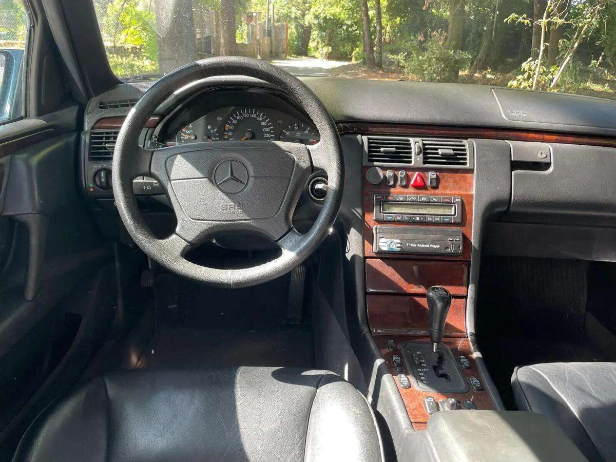 mercedes-benz-classe-e-300-1997-diesel-2996cc