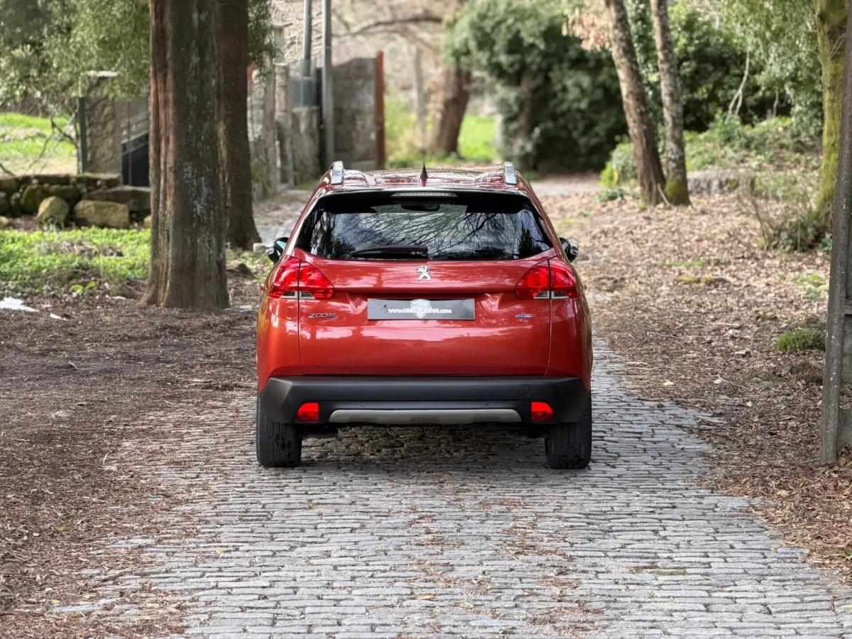 peugeot-2008-2016-gasolina-1199cc
