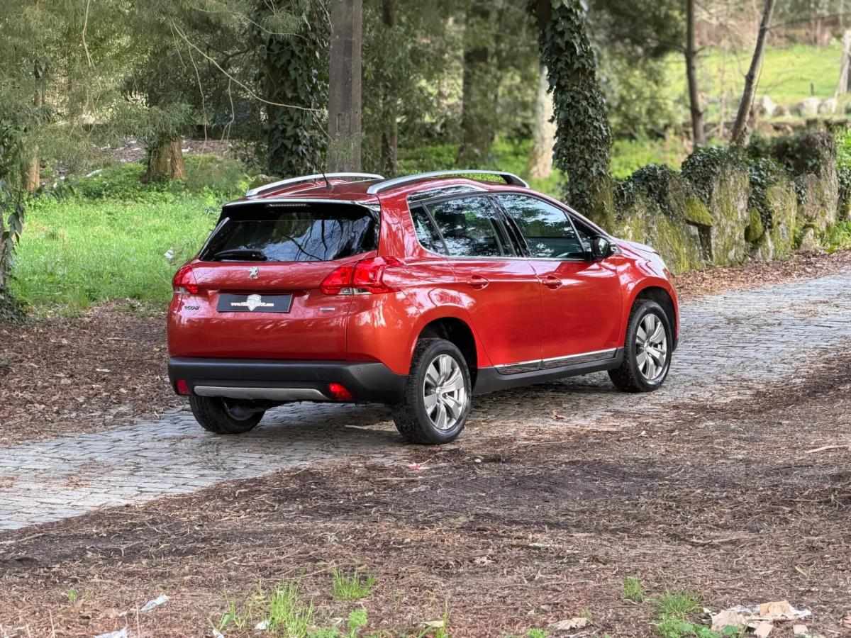 peugeot-2008-2016-gasolina-1199cc