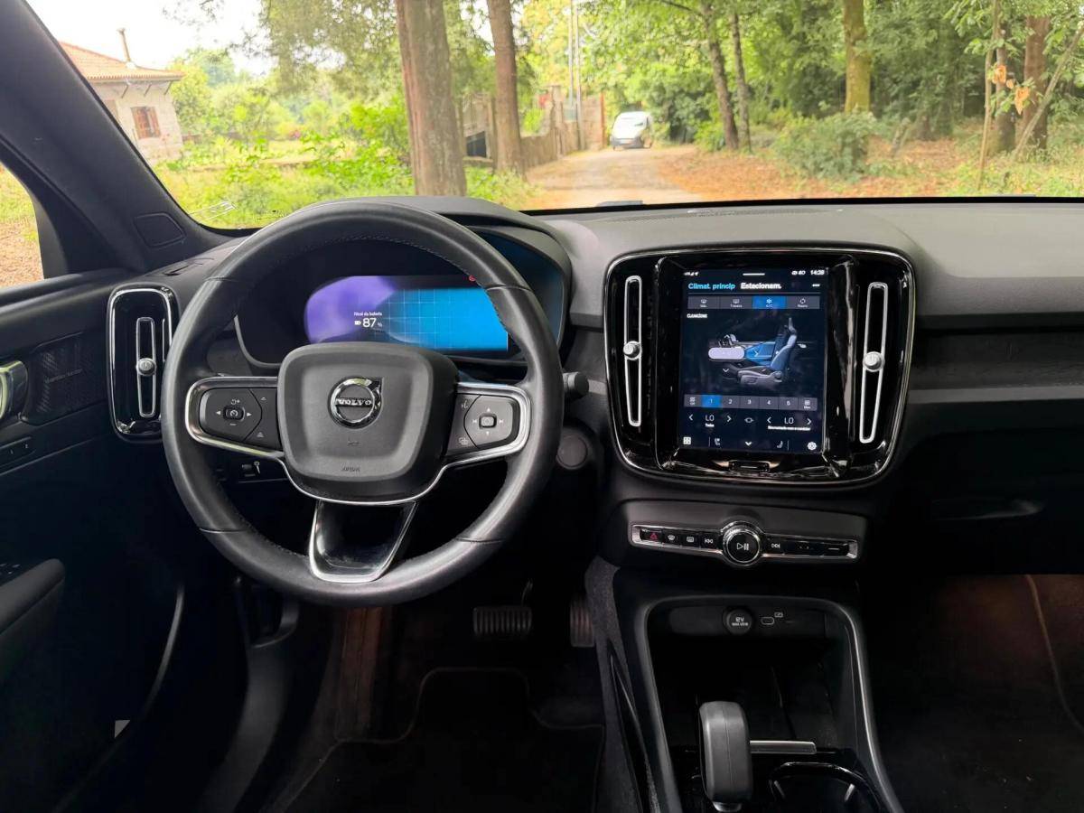 volvo-c40-2022-eletrico-0cc