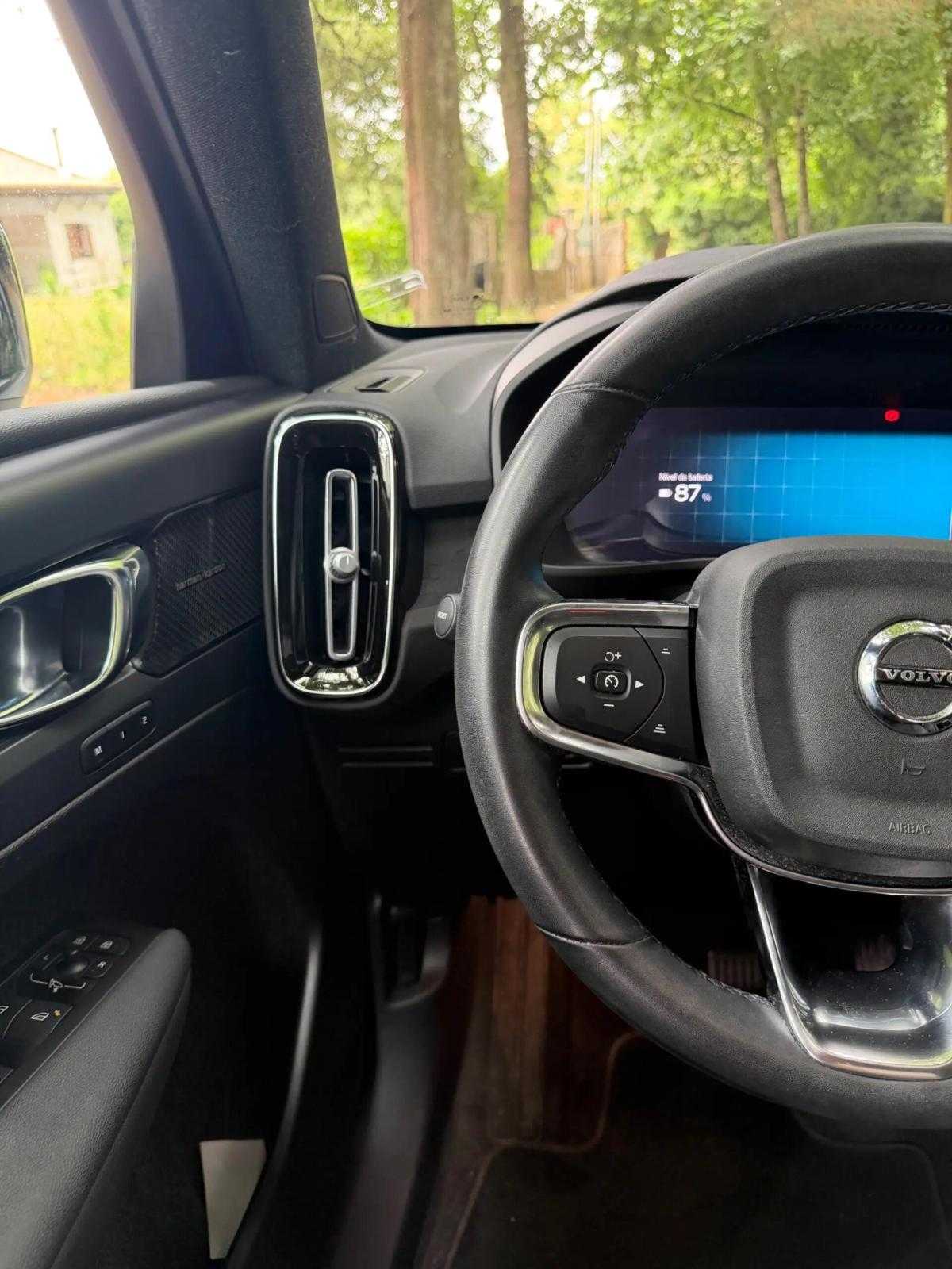 volvo-c40-2022-eletrico-0cc