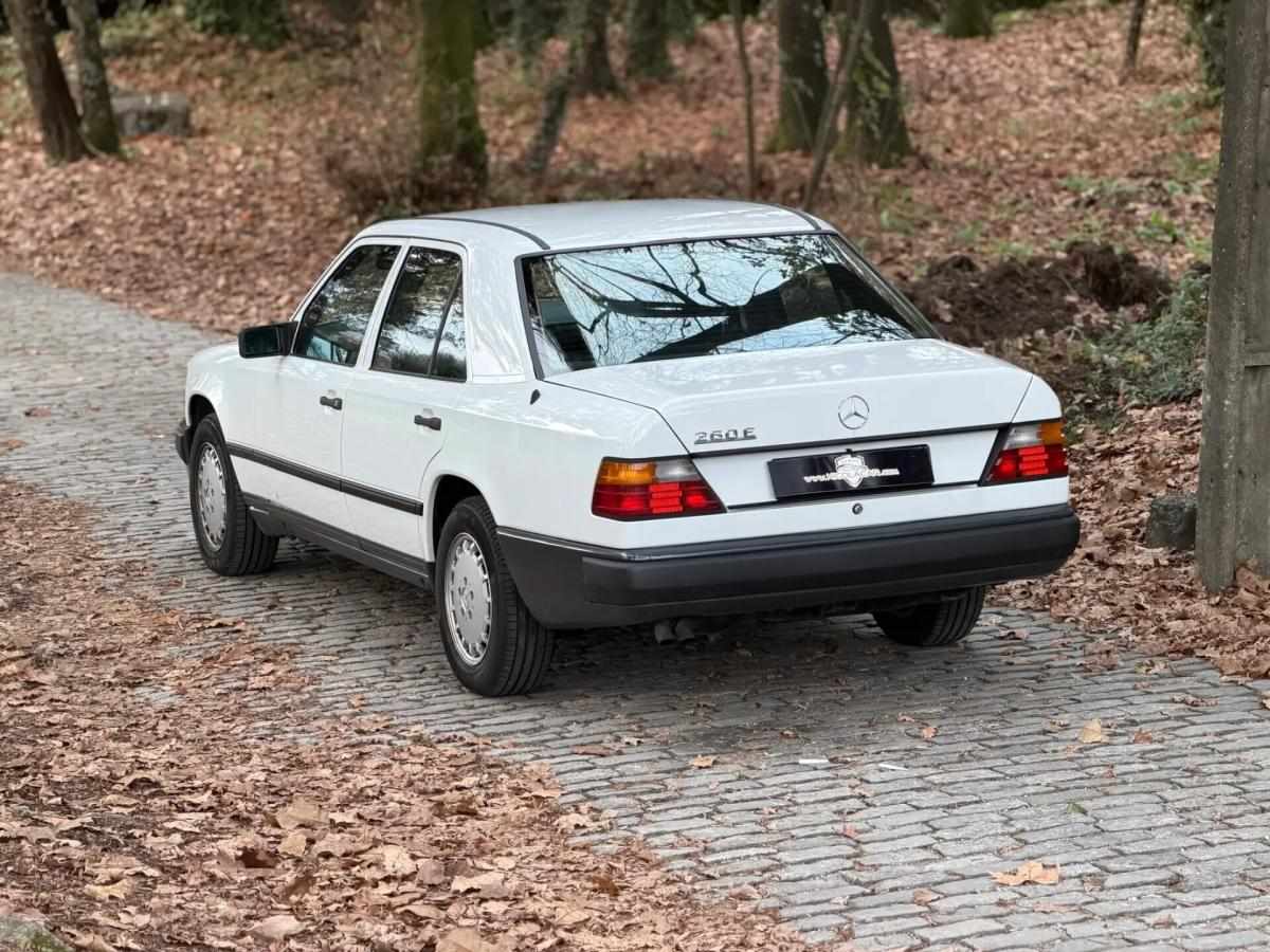 mercedes-benz-classe-e-260-e-1988-gasolina-2600cc
