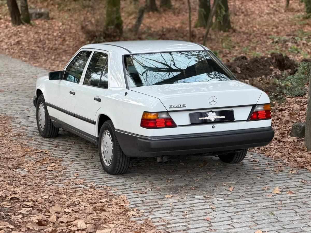 mercedes-benz-classe-e-260-e-1988-gasolina-2600cc