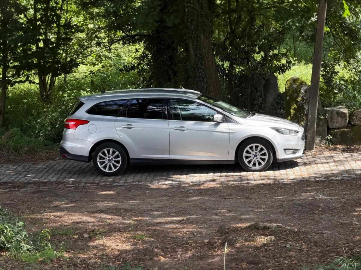 ford-focus-sw-2018-gasolina-999cc