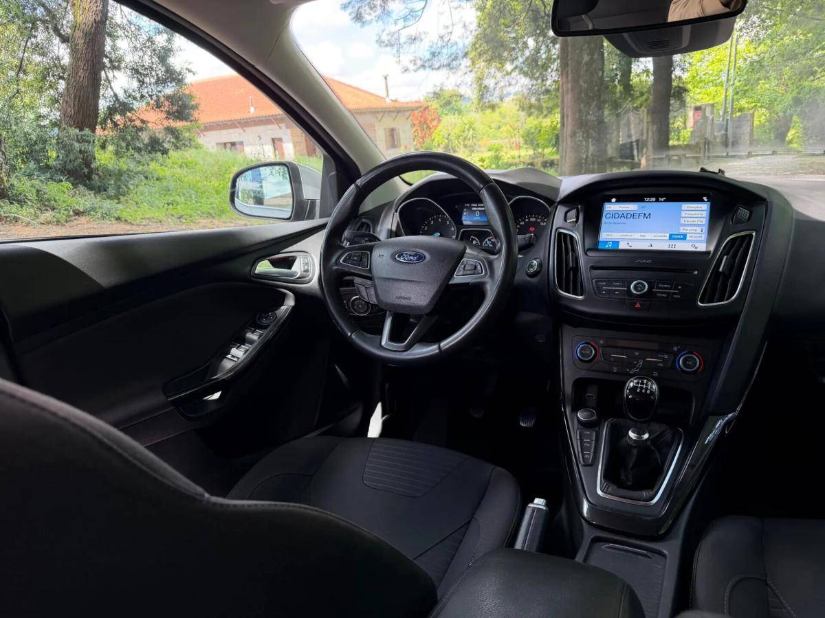 ford-focus-sw-2018-gasolina-999cc