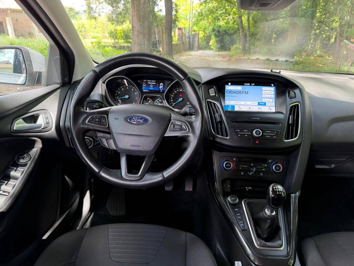 ford-focus-sw-2018-gasolina-999cc