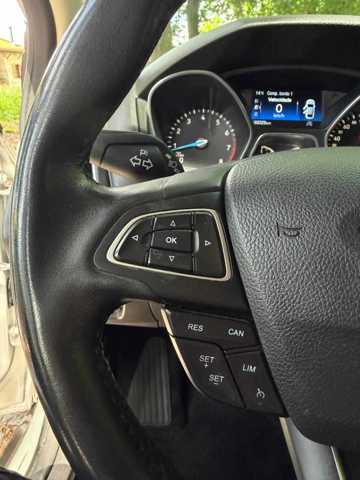 ford-focus-sw-2018-gasolina-999cc