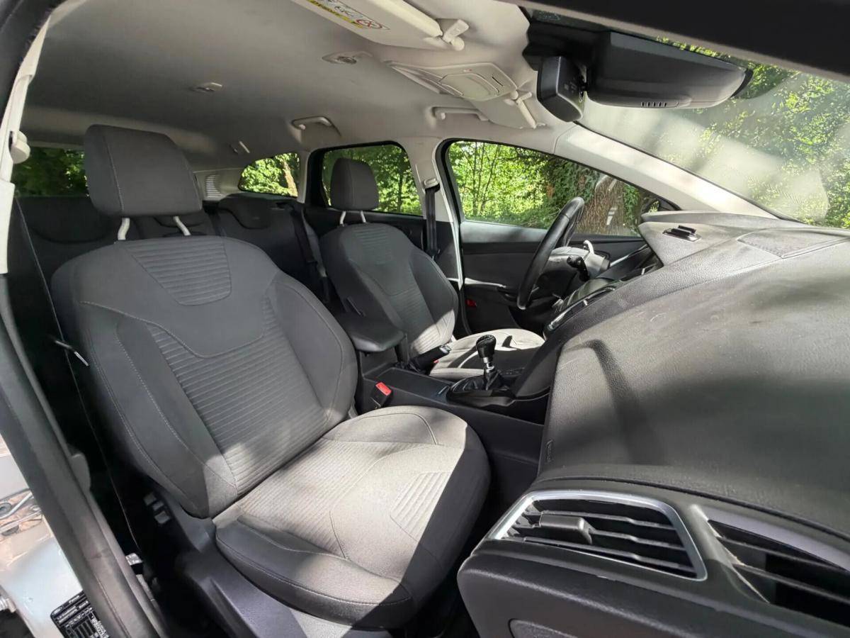 ford-focus-sw-2018-gasolina-999cc