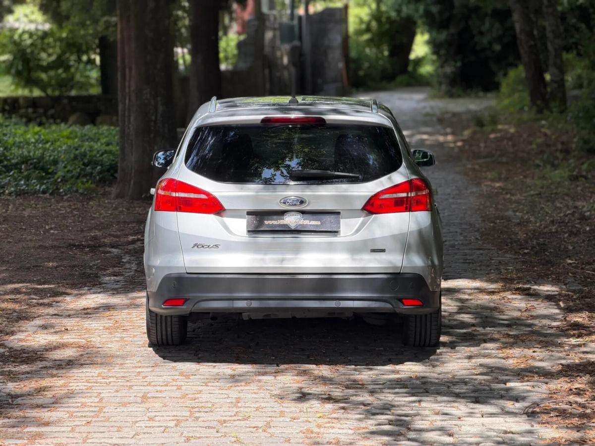 ford-focus-sw-2018-gasolina-999cc