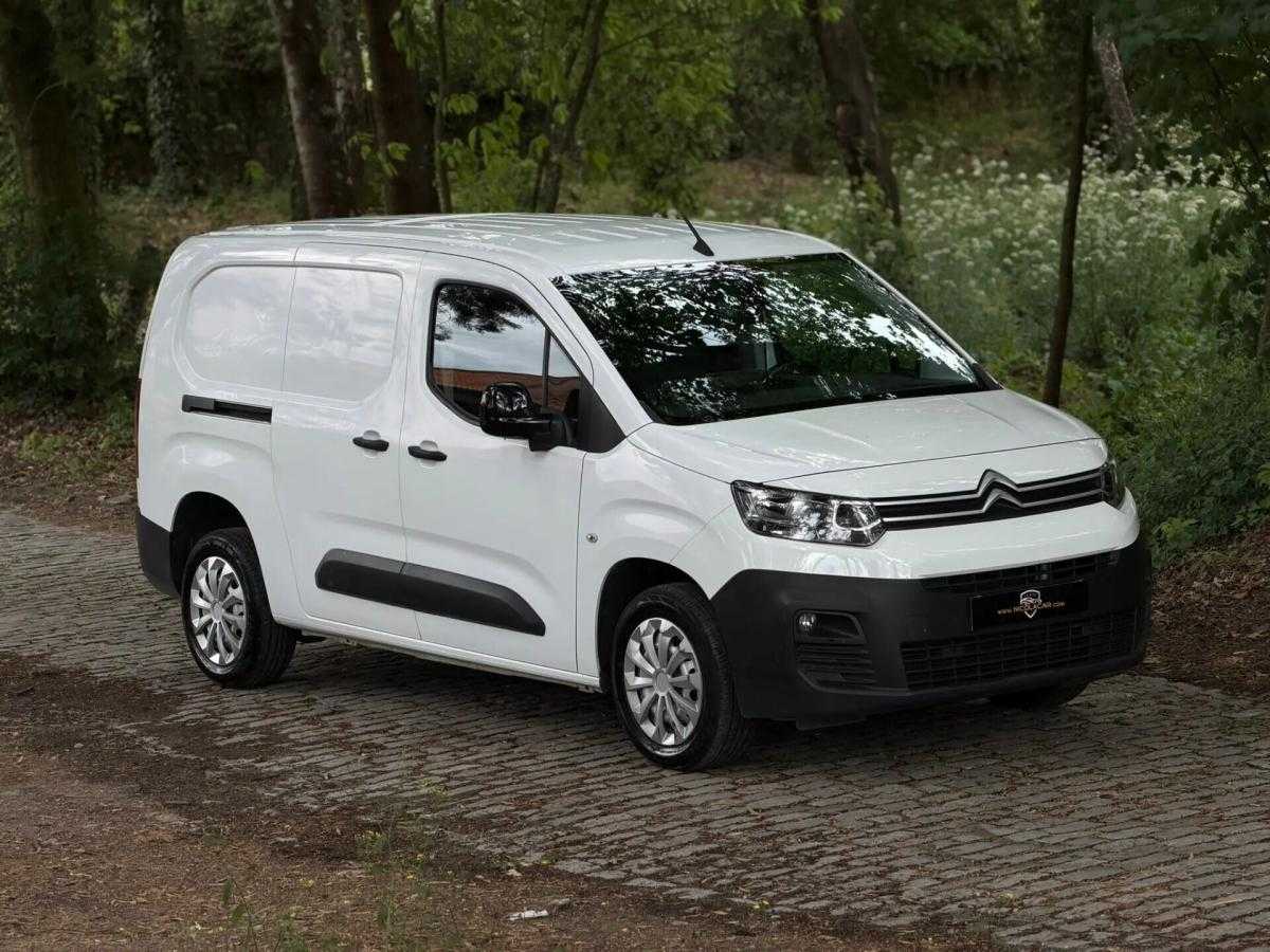 citroen-berlingo-2022-diesel-1499cc